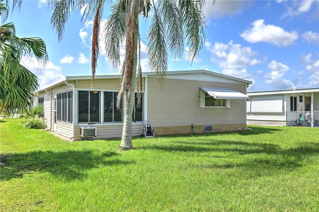 Photo of 1161 Barefoot Circle