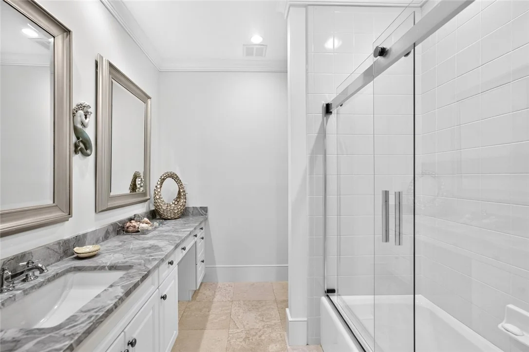 Photo of Unit 301 at 90 Beachside Drive