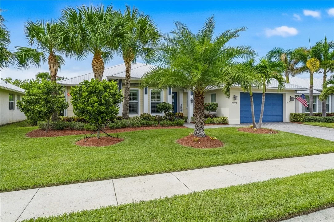 Photo of 3929 Shoreside Drive