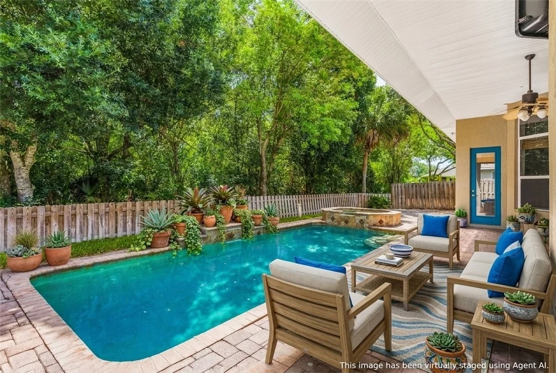 Photo of 6220 Paddington Place