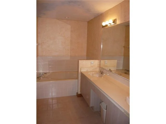 Photo of 522 10th Place