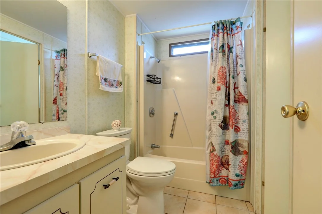 Photo of 705 Hyacinth Circle