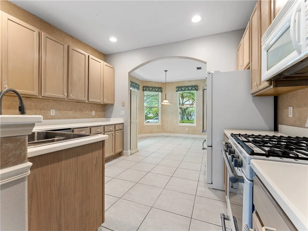 Photo of 7658 14th Lane