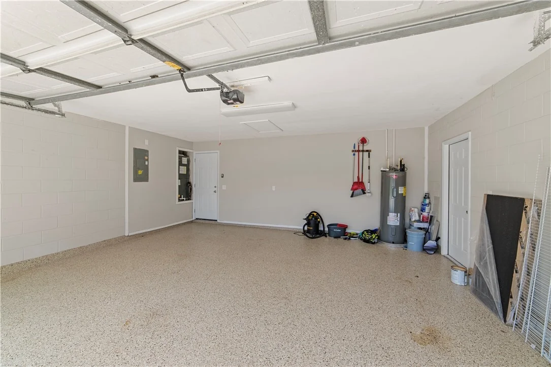 Photo of 1003 Red Oak Circle