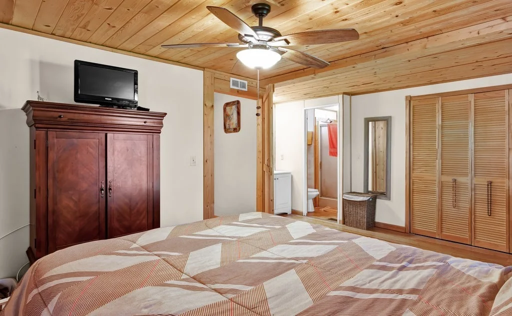 Photo of 1373 Barefoot Circle