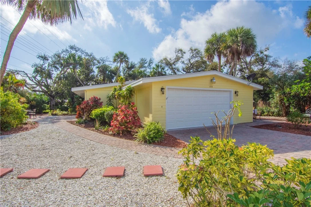 Photo of 618 Holly Road