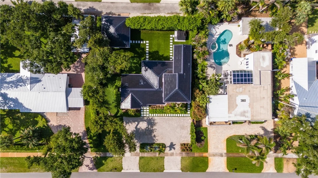 Photo of 774 Azalea Lane