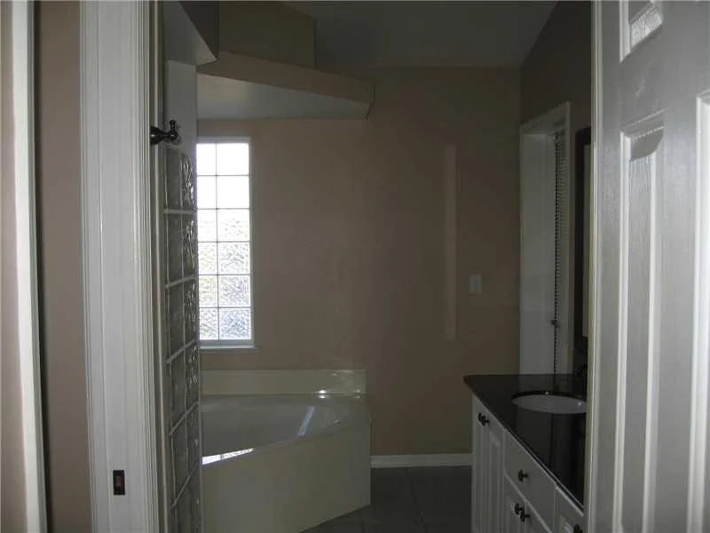 Photo of 128 Justine Drive