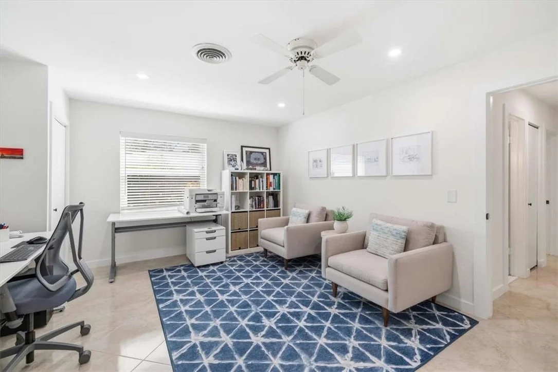 Photo of 405 Eugenia Road