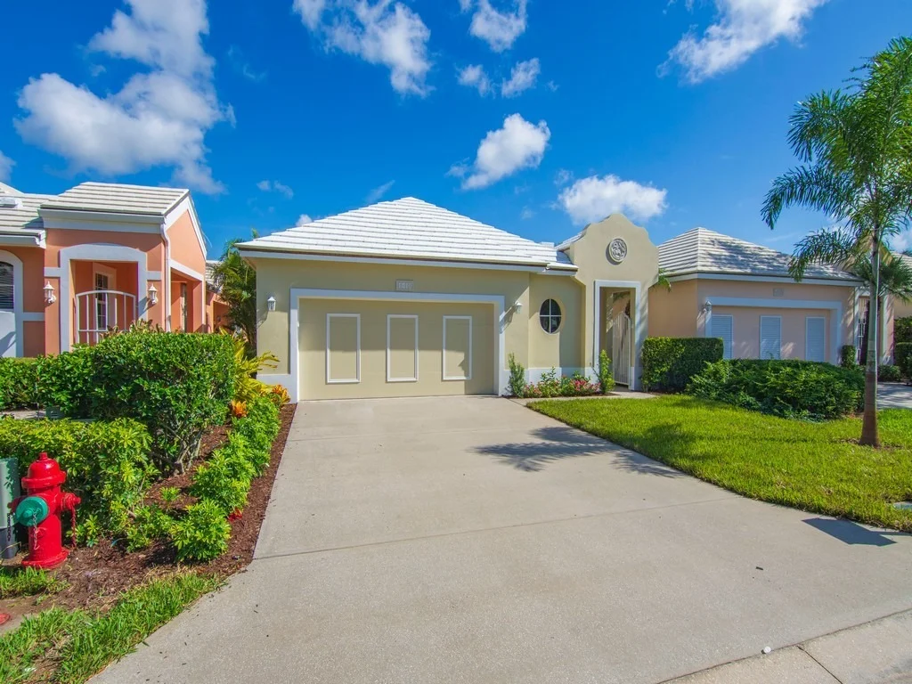 Photo of 1410 Saint Catherines Circle