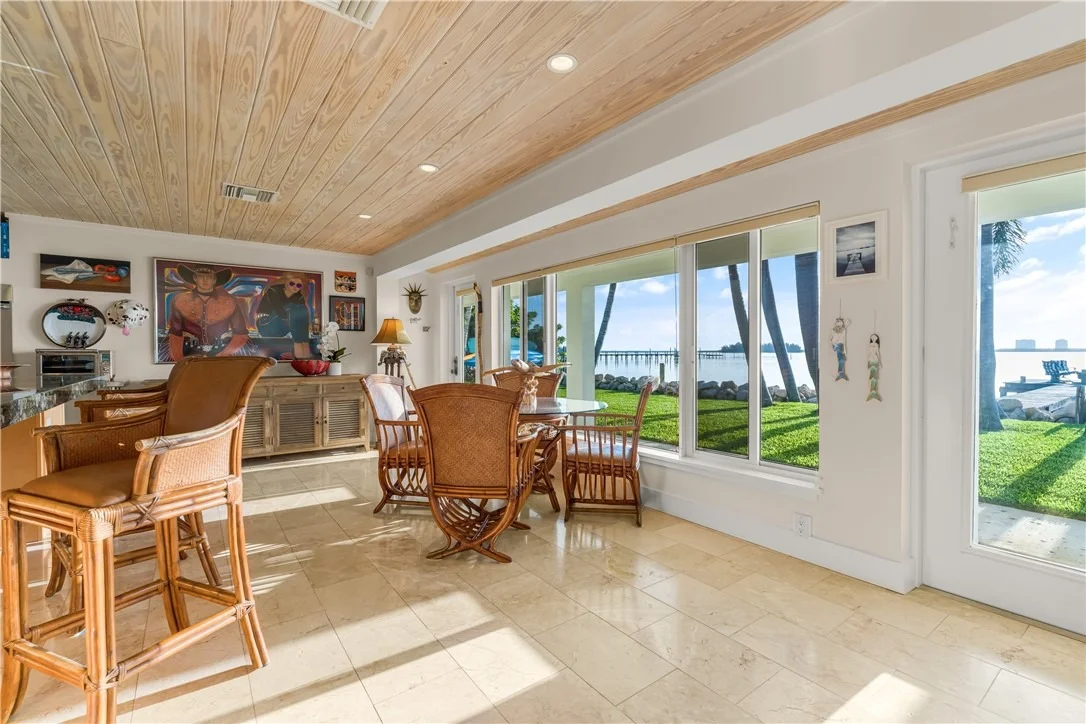 Photo of 497 River Prado
