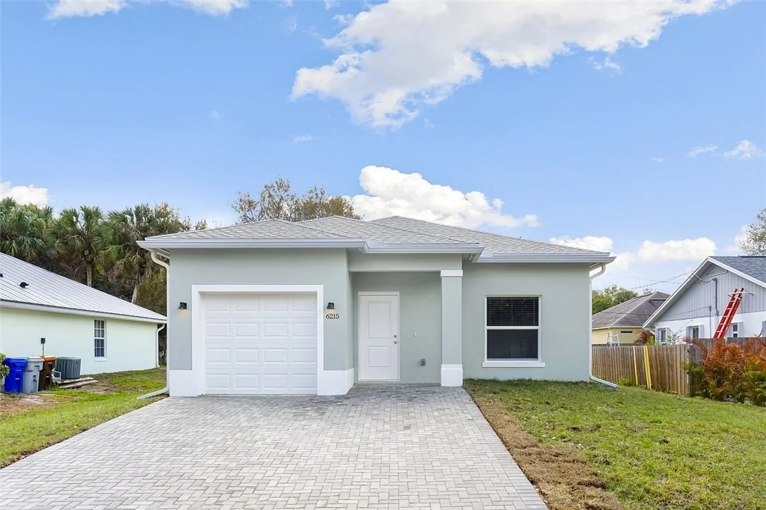 Photo of 6215 4th Lane