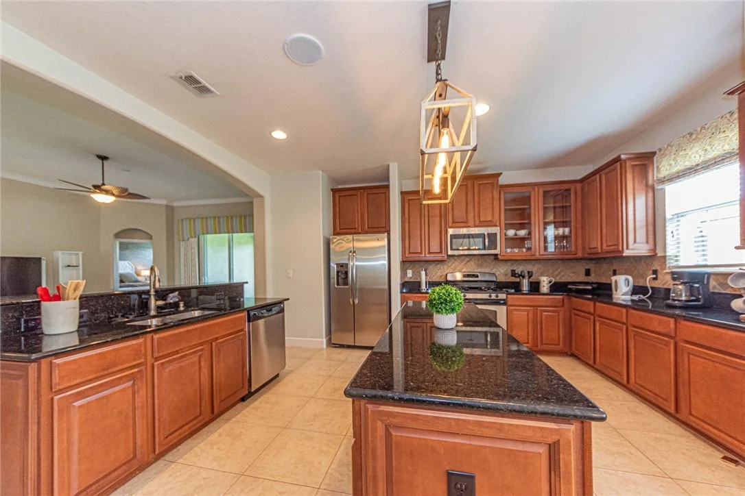 Photo of 4250 Diamond Square