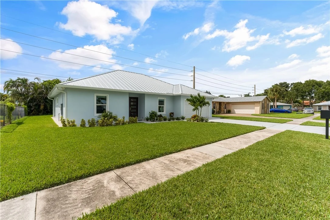 Photo of 655 26th Court