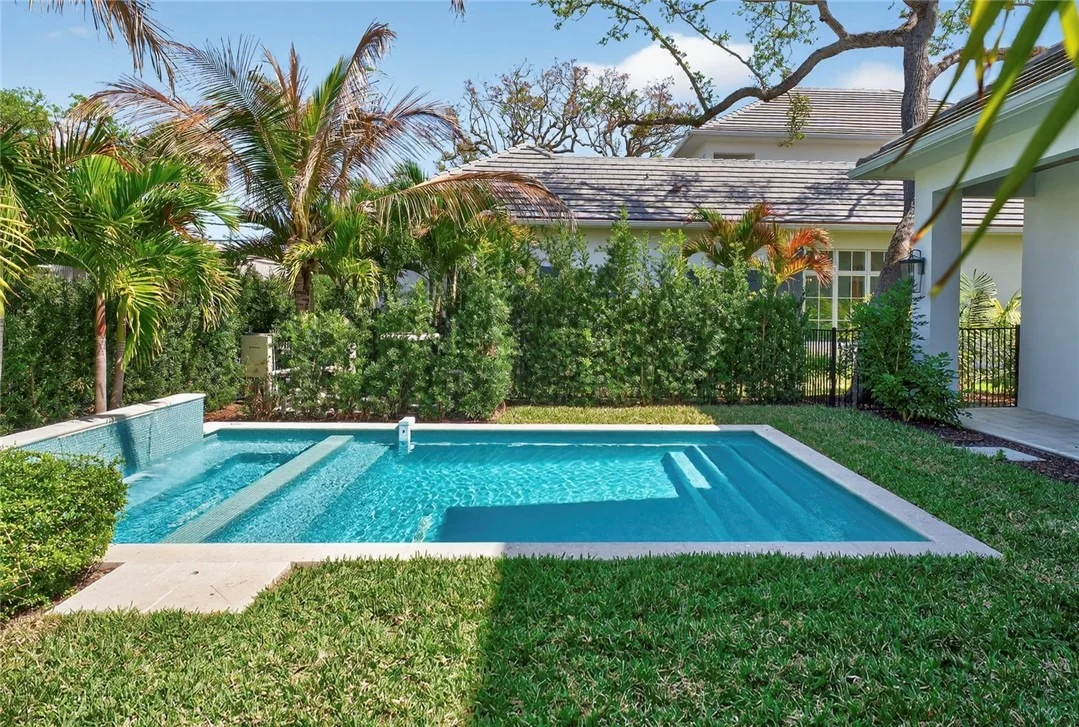 Photo of 765 Azalea Lane