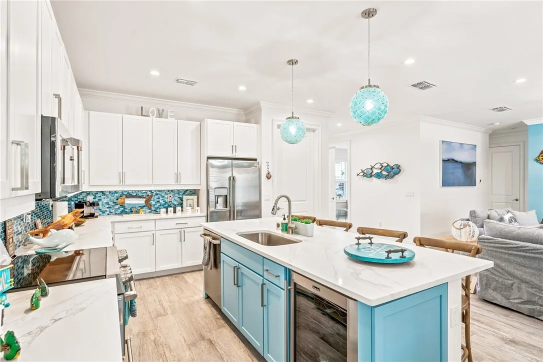 Photo of 3929 Shoreside Drive