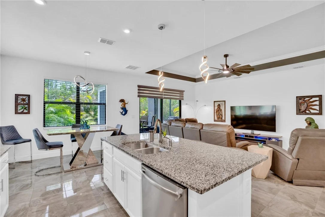 Photo of 1637 Willows Square