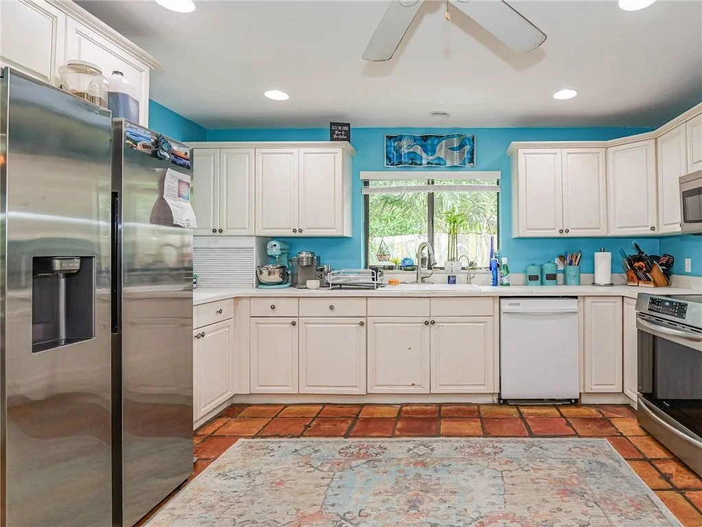 Photo of 915 Tides Road