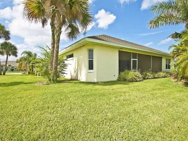 Photo of 6425 33rd Lane