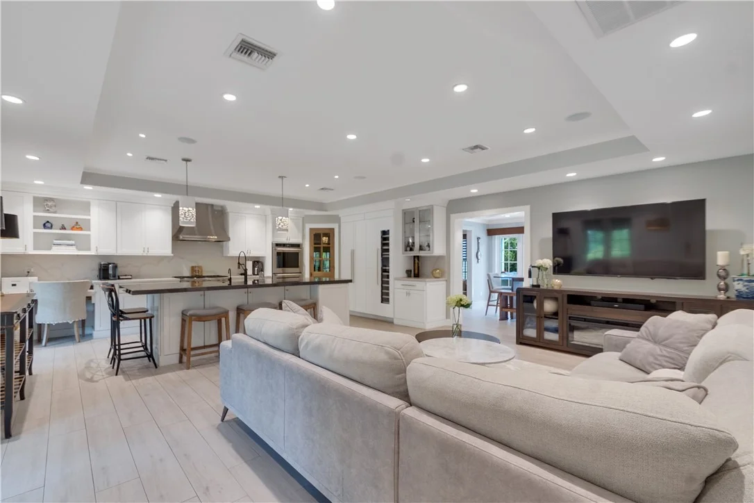 Photo of 207 Conn Way