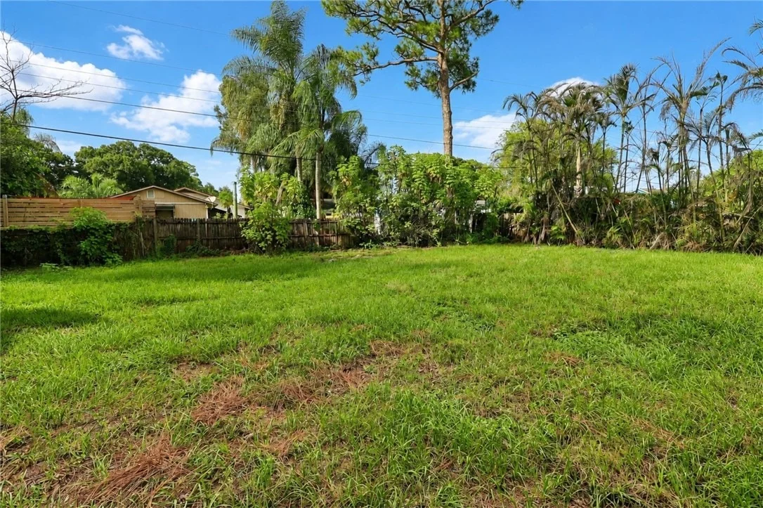 Photo of 3156 1st Road