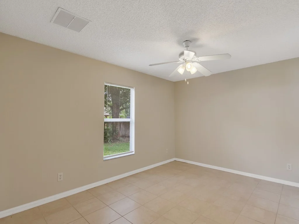 Photo of 557 Browning Terrace