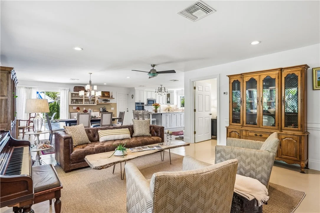 Photo of 727 Shore Drive