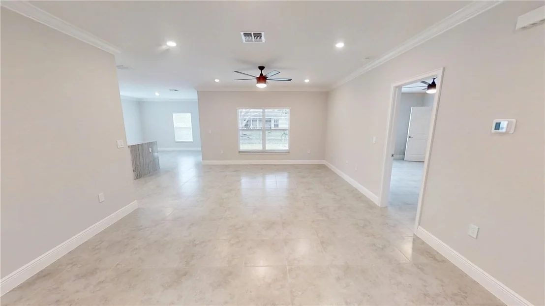 Photo of 418 Easy Street