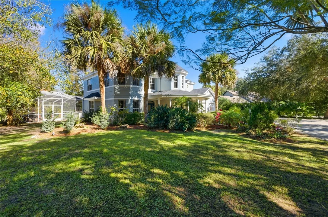 Photo of 881 Robin Lane