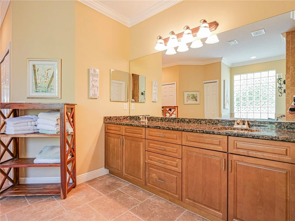 Photo of 5873 Pine Ridge Circle