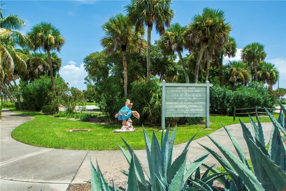 Photo of 618 Holly Road