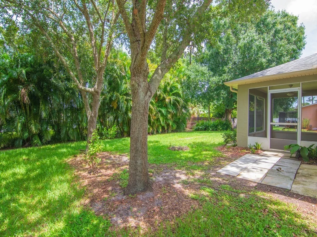 Photo of 557 Browning Terrace