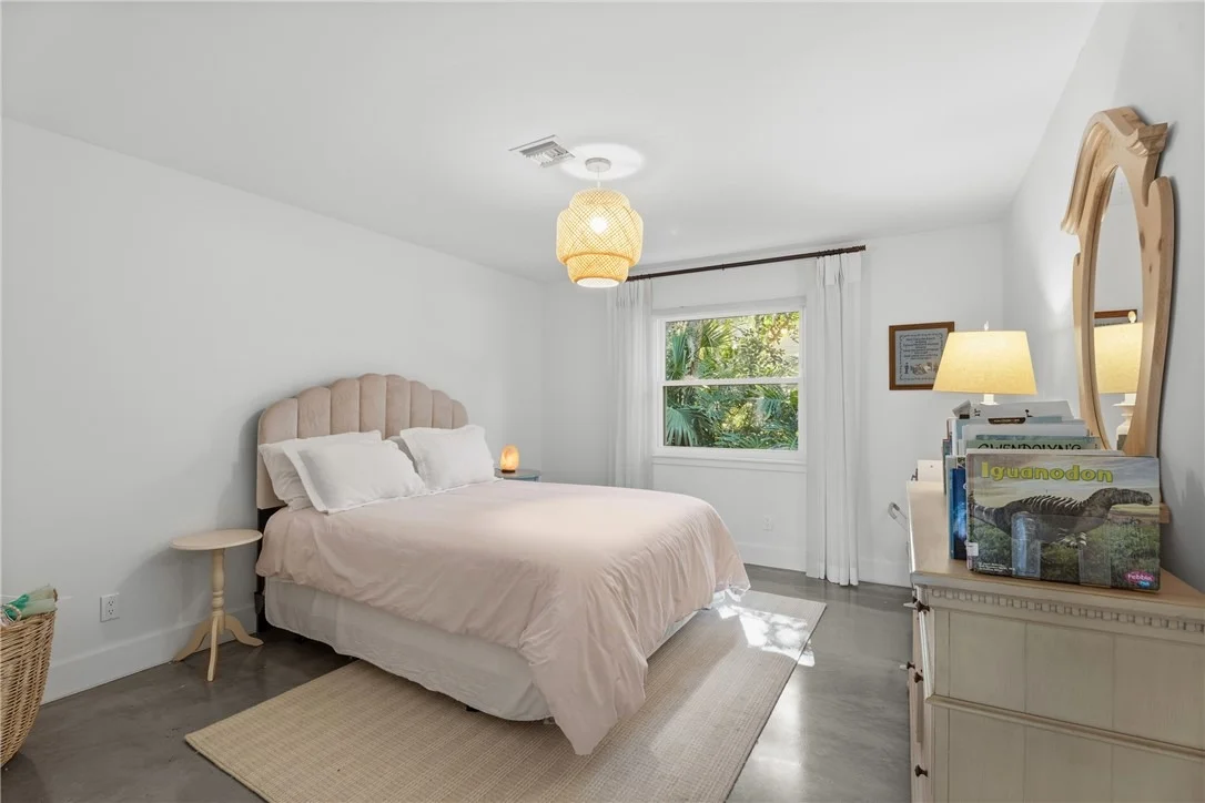Photo of 1346 River Ridge Drive