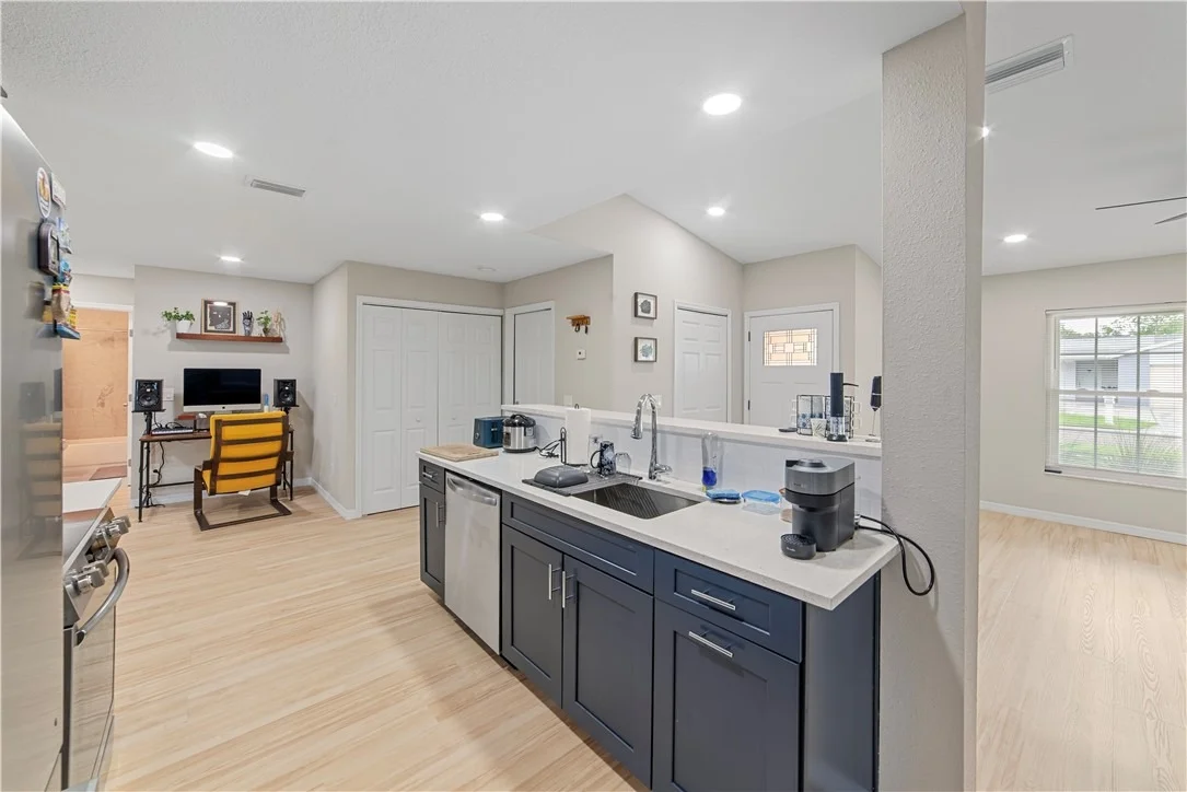 Photo of 1003 Red Oak Circle