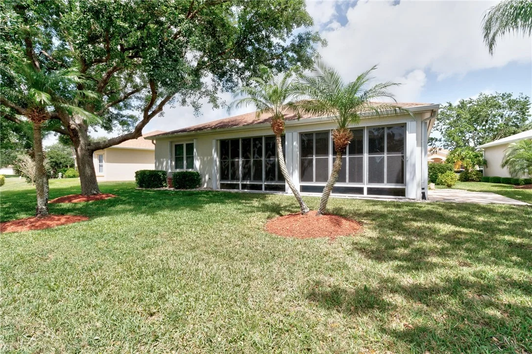 Photo of 1303 Shoreline Circle