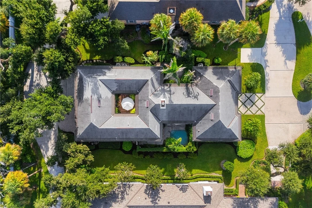 Photo of 625 Riomar Drive