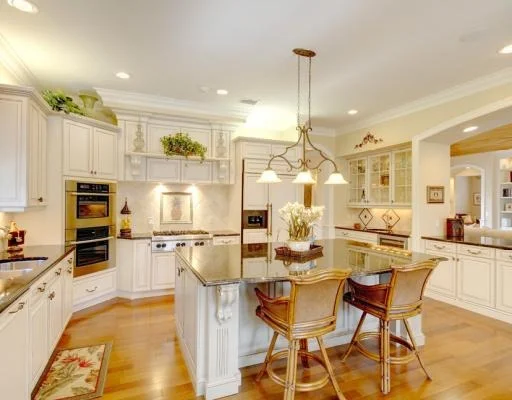 Photo of 280 Lakeview Way