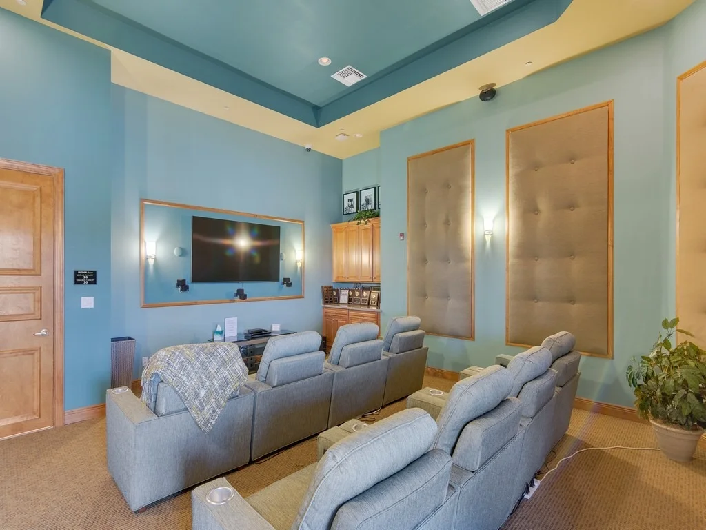 Photo of 6360 Astor Place