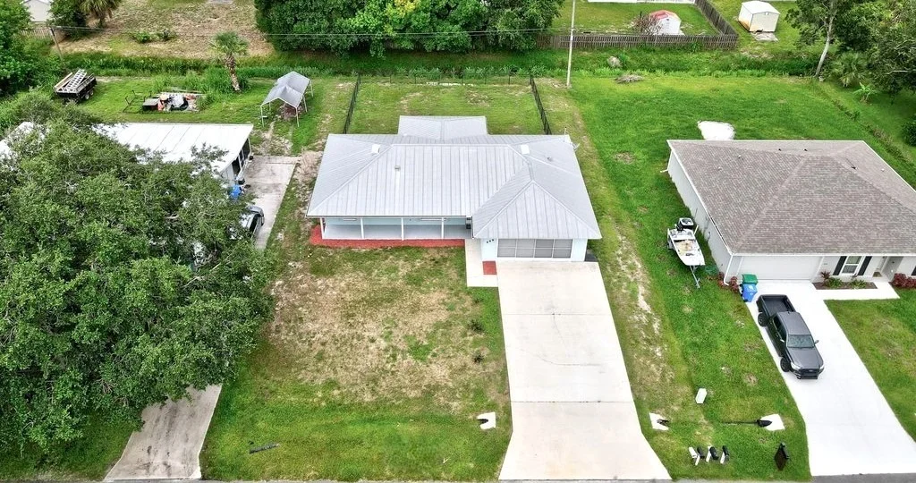 Photo of 449 Tunison Lane