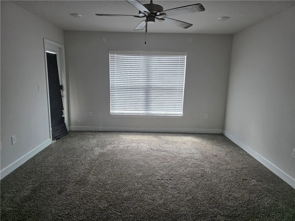Photo of 989 Bermuda Avenue
