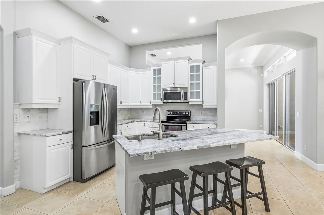 Photo of 6220 Paddington Place