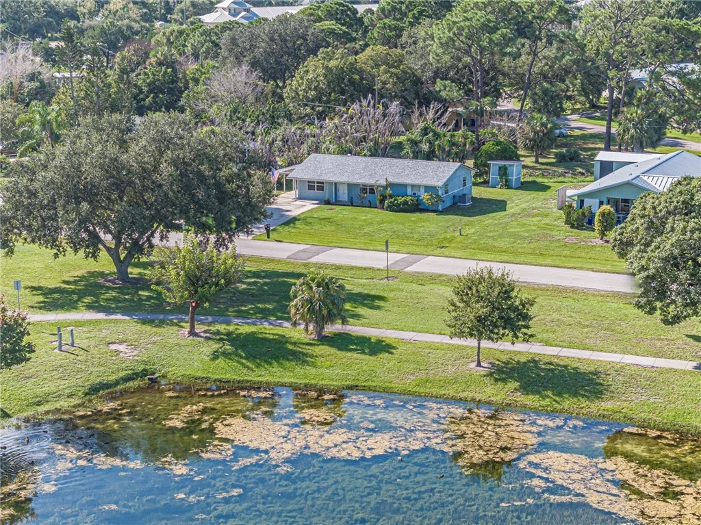 Photo of 401 Lake Drive