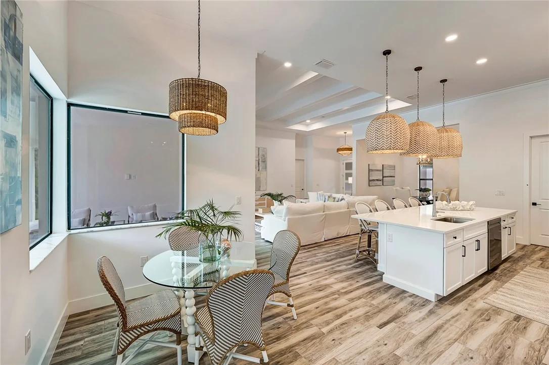 Photo of 325 Holly Road