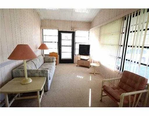 Photo of 803 Lilac Drive