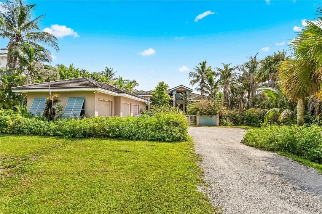 Photo of 2490 S Highway A1a