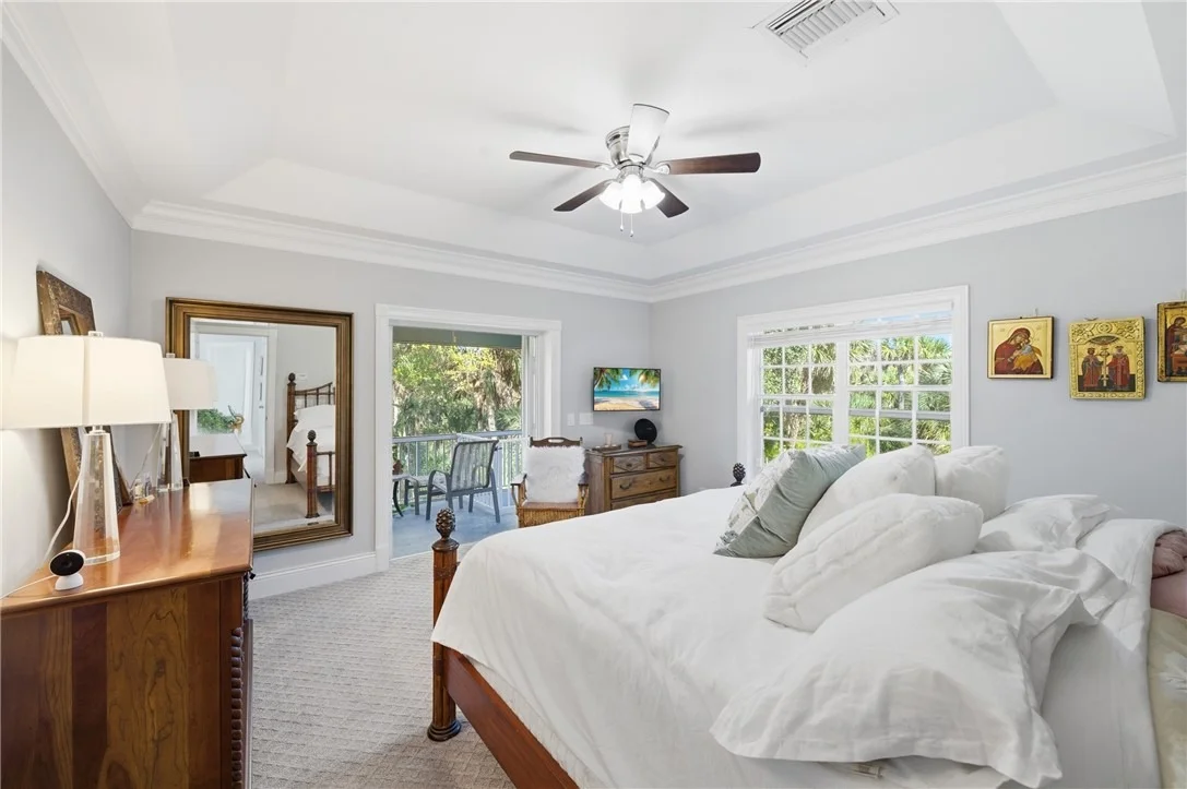 Photo of 881 Robin Lane