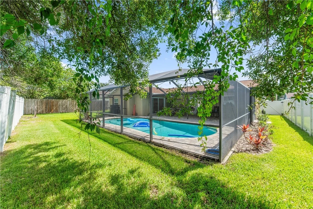 Photo of 1003 Red Oak Circle