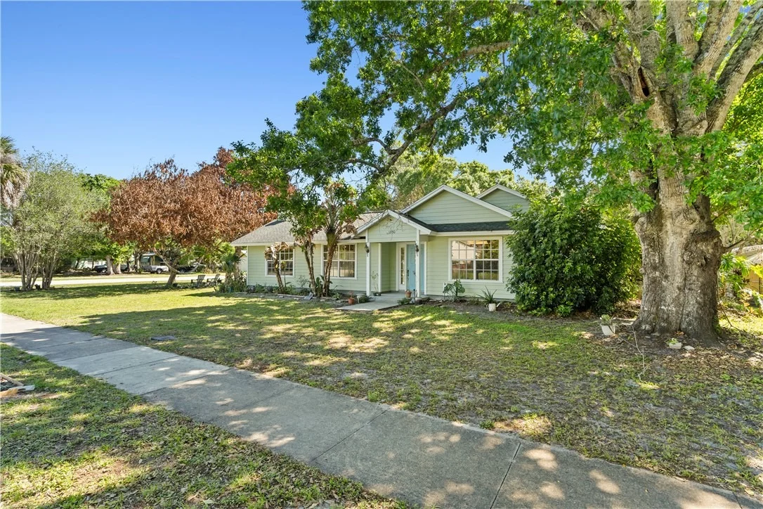 Photo of 1850 25th Avenue