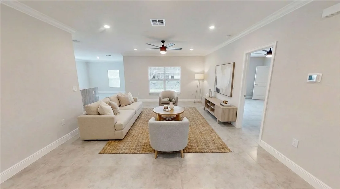 Photo of 418 Easy Street