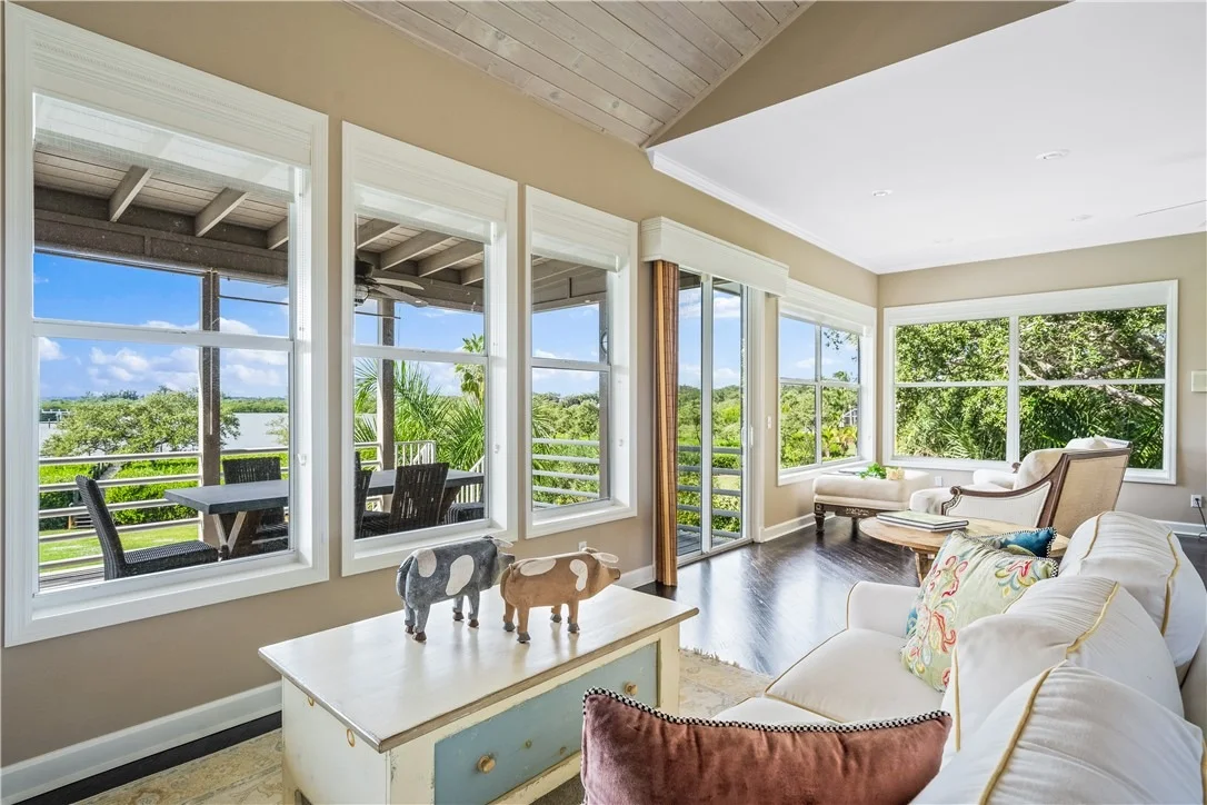 Photo of 8525 Seacrest Drive